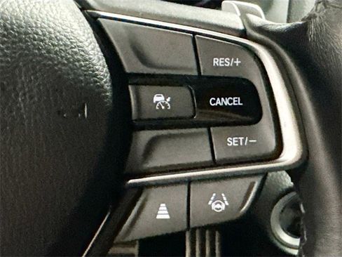 Used 2022 Honda Accord Sport image 10