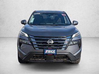 Used 2024 Nissan Rogue SV FWD video 2