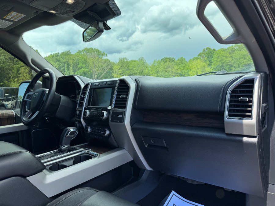 Used 2020 Ford F150 Lariat w/ Equipment Group 502A Luxury AWD/4WD image 19