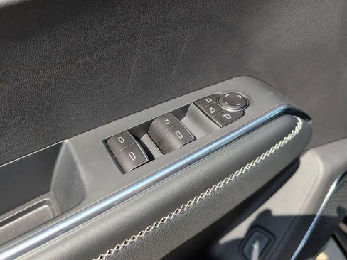 New 2026 GMC Acadia Denali w/ Super Cruise Package image 13