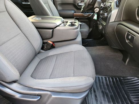 Used 2021 Chevrolet Silverado 2500 LT w/ Z71 Off-Road Package image 13