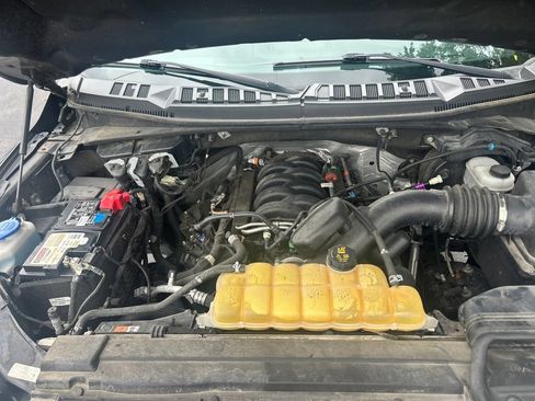 Used 2020 Ford F150 XLT w/ Equipment Group 302A Luxury AWD/4WD image 27