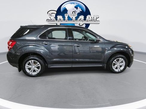 Used 2017 Chevrolet Equinox LS image 9