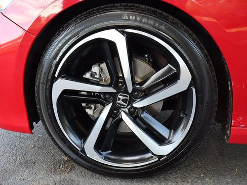 Used 2019 Honda Accord Sport image 40
