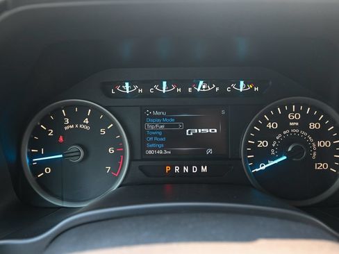 Used 2018 Ford F150 XLT w/ Equipment Group 302A Luxury AWD/4WD image 39