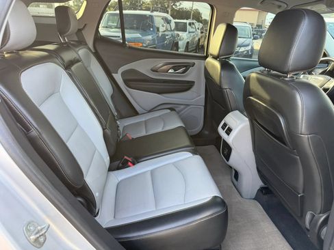 Used 2019 GMC Terrain SLT AWD/4WD image 12