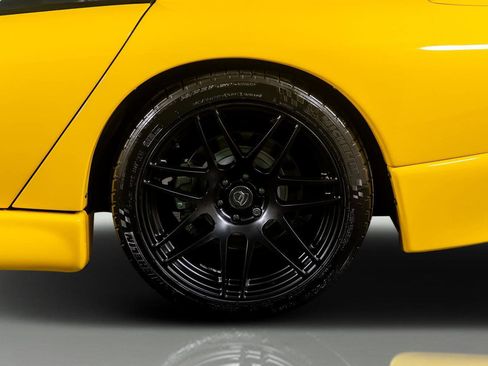 Used 2001 Dodge Viper GTS image 17