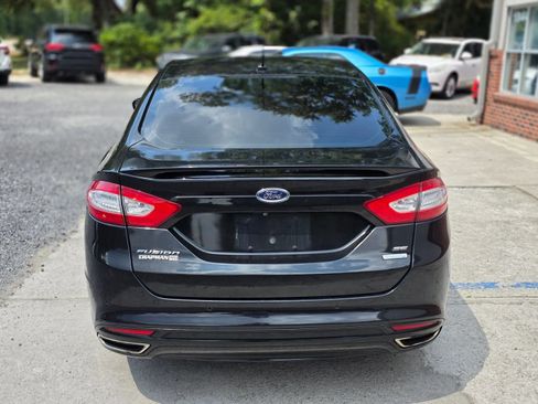 Used 2015 Ford Fusion SE FWD image 7