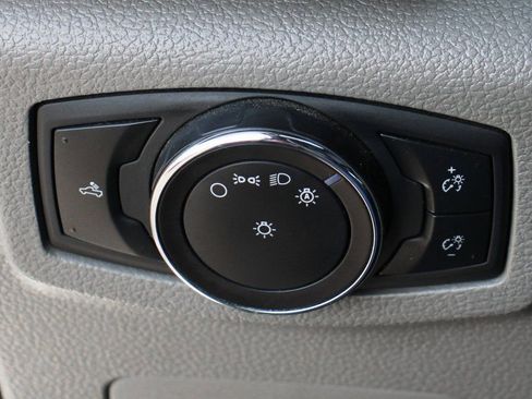 Used 2018 Ford F350 XL w/ Power Equipment Group image 21