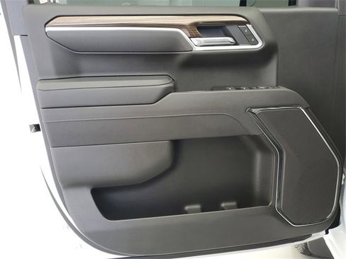 Used 2025 Chevrolet Silverado 1500 LT Trail Boss image 18