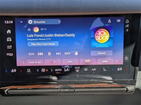 New 2025 Lincoln Navigator Black Label image 18