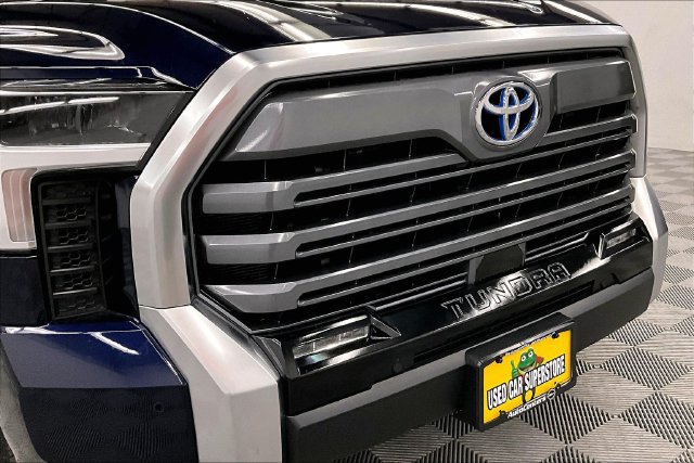 Used 2023 Toyota Tundra Limited AWD/4WD image 35
