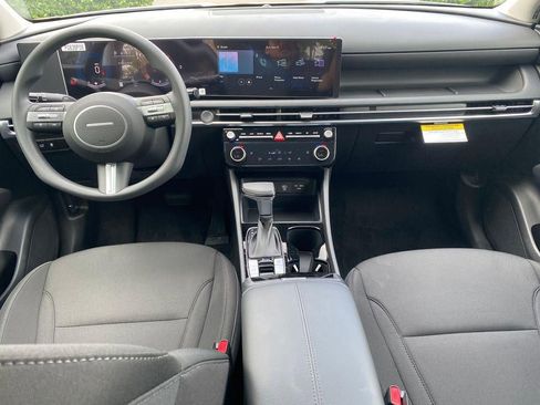 New 2026 Hyundai Tucson SEL image 11