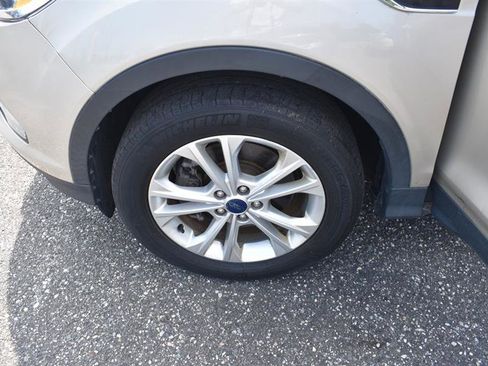 Used 2018 Ford Escape SE w/ SE Sync 3 Package image 23