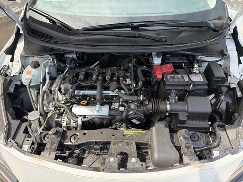 New 2025 Nissan Versa SR image 23