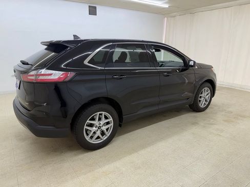Used 2024 Ford Edge SEL w/ Convenience Package AWD/4WD image 6