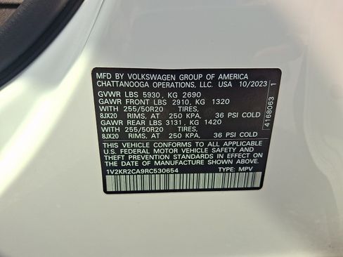Used 2024 Volkswagen Atlas SE w/ Panoramic Sunroof Package AWD/4WD image 26