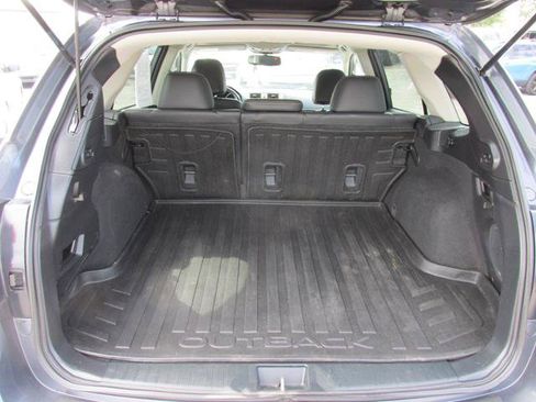 Used 2015 Subaru Outback 2.5i Limited AWD/4WD image 7