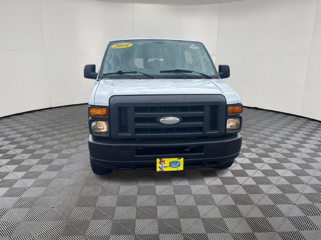 Used 2014 Ford E-250 and Econoline 250 Extended w/ Power Group RWD image 9