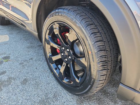 Used 2023 Ford Explorer ST w/ Equipment Group 401A AWD/4WD image 19