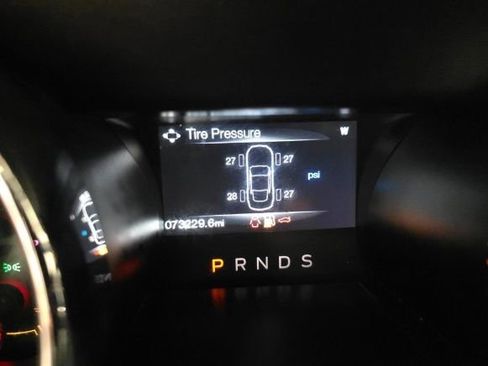 Used 2017 Ford Mustang Premium image 8