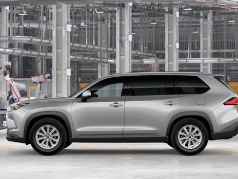 New 2026 Toyota Grand Highlander XLE image 6