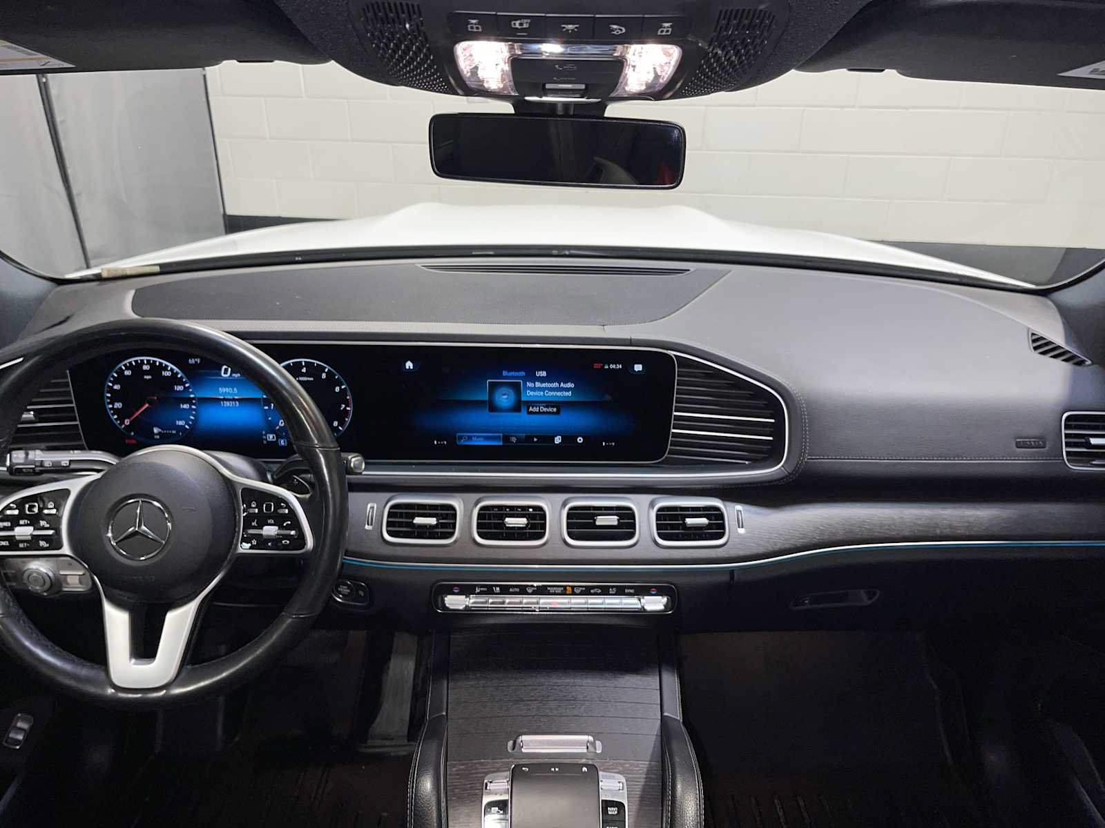 Used 2020 Mercedes-Benz GLS 450 4MATIC image 10