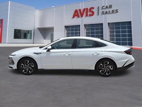 Used 2025 Hyundai Sonata SEL FWD image 10