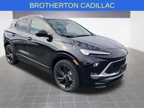 Used 2024 Buick Encore GX Sport Touring w/ Comfort Package FWD image 3