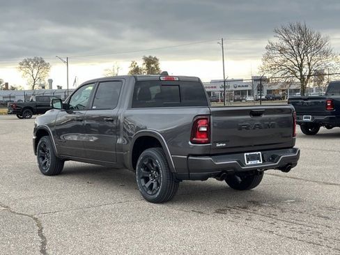 New 2026 RAM 1500 4x4 Crew Cab image 2