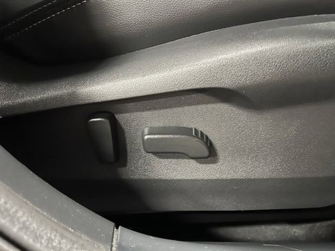 Used 2023 Subaru Outback Touring XT w/ Popular Package #2 image 31