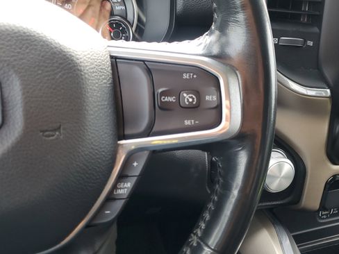 Used 2022 RAM 1500 Laramie image 25