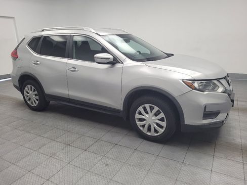 Used 2017 Nissan Rogue S w/ S Appearance Package AWD/4WD image 11