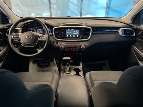 Used 2020 Kia Sorento S AWD/4WD image 9