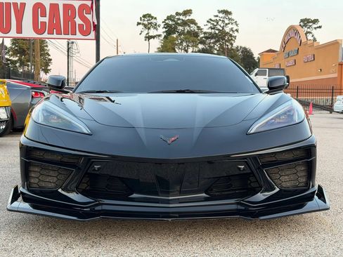 Used 2025 Chevrolet Corvette Stingray Preferred Cpe w/ 2LT RWD image 4