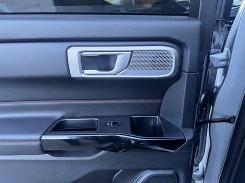 Used 2023 Ford Explorer ST-Line w/ Class IV Trailer Tow Package image 14