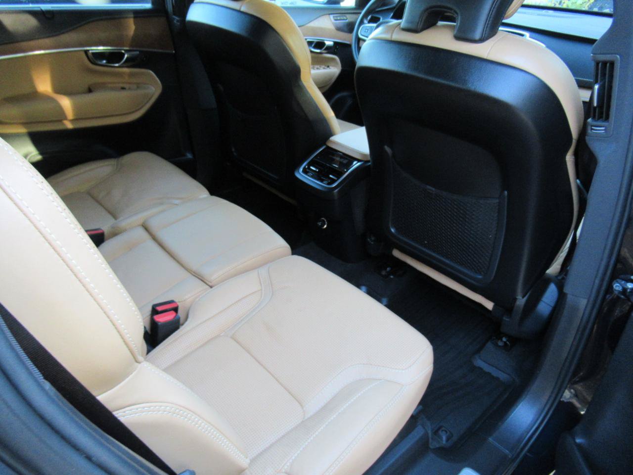 Used 2019 Volvo XC90 T6 Inscription w/ Advanced Package AWD/4WD image 18