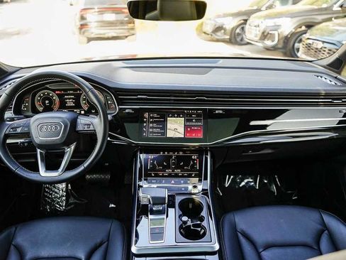 Used 2026 Audi Q7 2.0T Premium w/ Convenience Plus Package AWD/4WD image 12