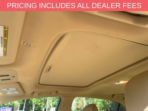 Used 2017 Toyota Corolla LE w/ LE Premium Package w/Moonroof FWD image 15