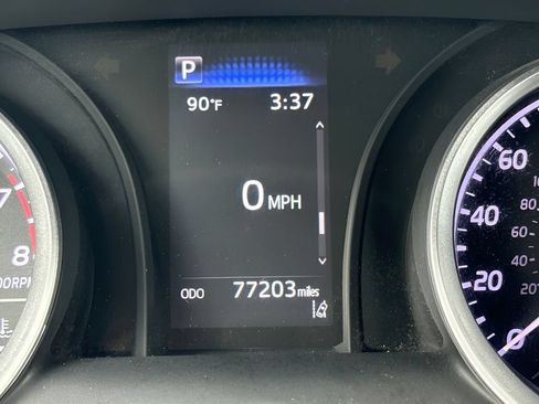Used 2022 Toyota Camry LE FWD image 12