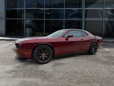 Used 2022 Dodge Challenger R/T Scat Pack w/ Dynamics Package RWD image 4