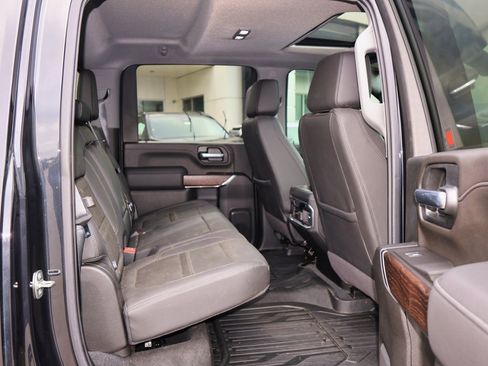 Used 2020 GMC Sierra 3500 Denali w/ Denali Ultimate Package image 33