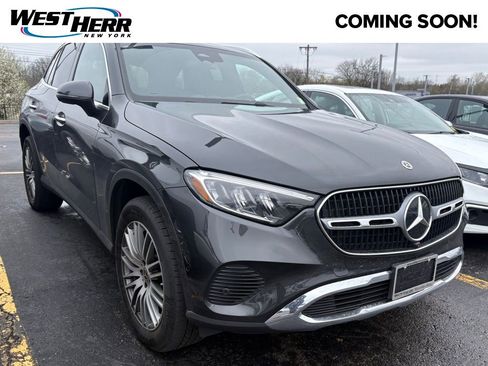 Used 2026 Mercedes-Benz GLC 300 4MATIC image 1