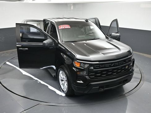 Used 2025 Chevrolet Silverado 1500 Custom RWD image 44
