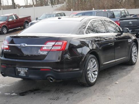 Used 2013 Ford Taurus Limited image 10