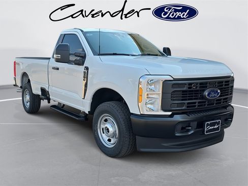 New 2026 Ford F350 XL w/ FX4 Off-Road Package image 3