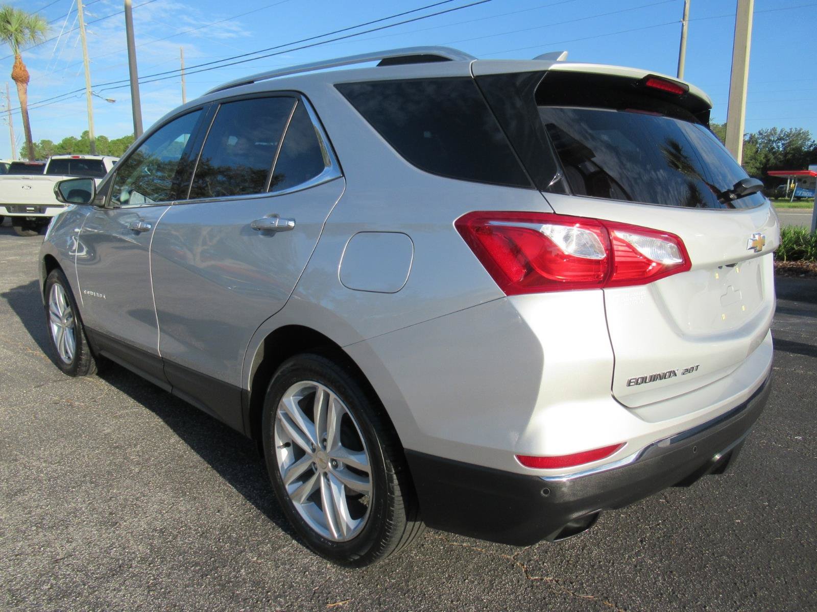 Used 2019 Chevrolet Equinox Premier FWD image 7