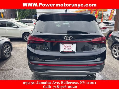 Used 2021 Hyundai Santa Fe SE image 3