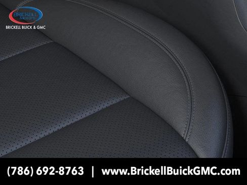 New 2025 GMC Sierra 1500 SLT w/ SLT Convenience Package image 21