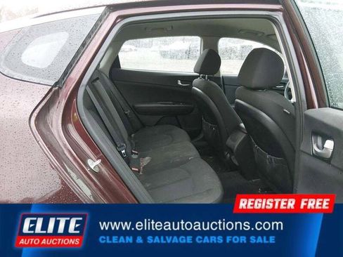 Used 2017 Kia Optima LX w/ Convenience Plus Package image 15
